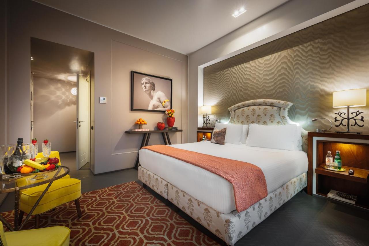 Hotell Singer Palace 5*